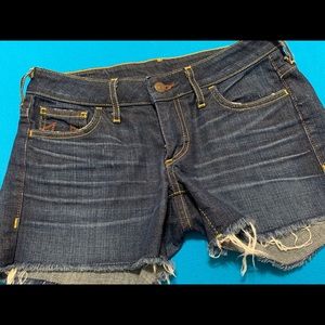 True Religion Lady’s Shorts